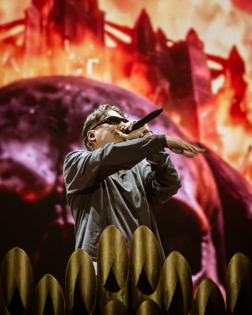 Kid Yugi opening his concert at Assago furum, Milan